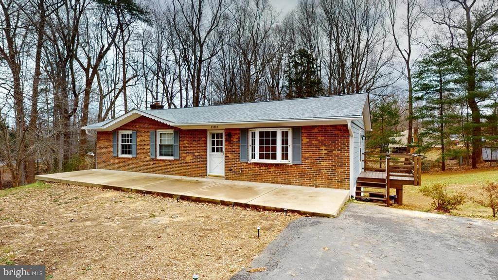11813 Cornwell Dr - Photo 2 of 22
