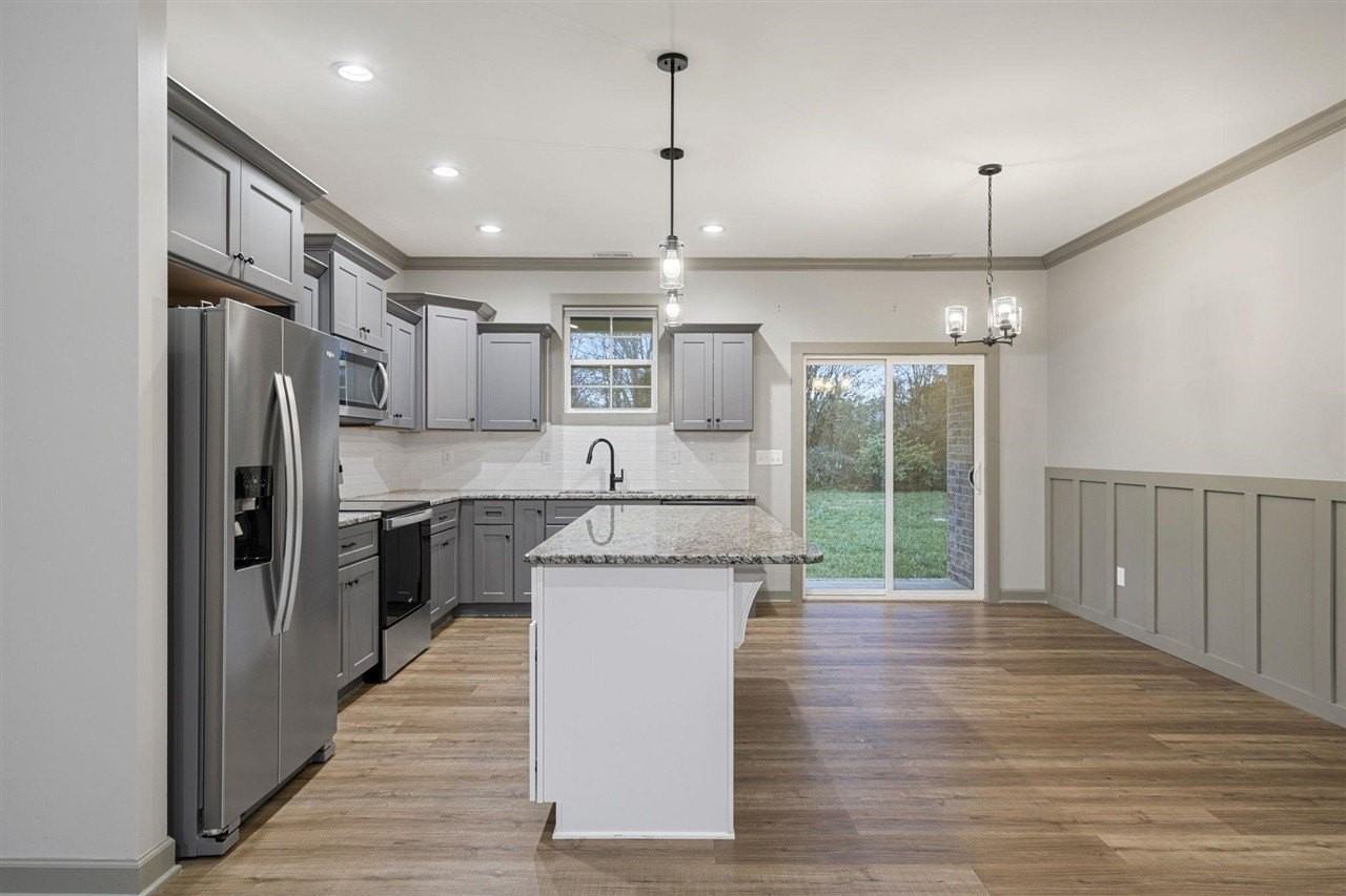 3107 White Ash St - Photo 6 of 29