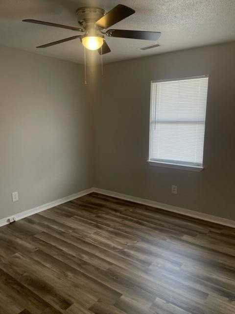 4100 Ocoee St N - Photo 7 of 9