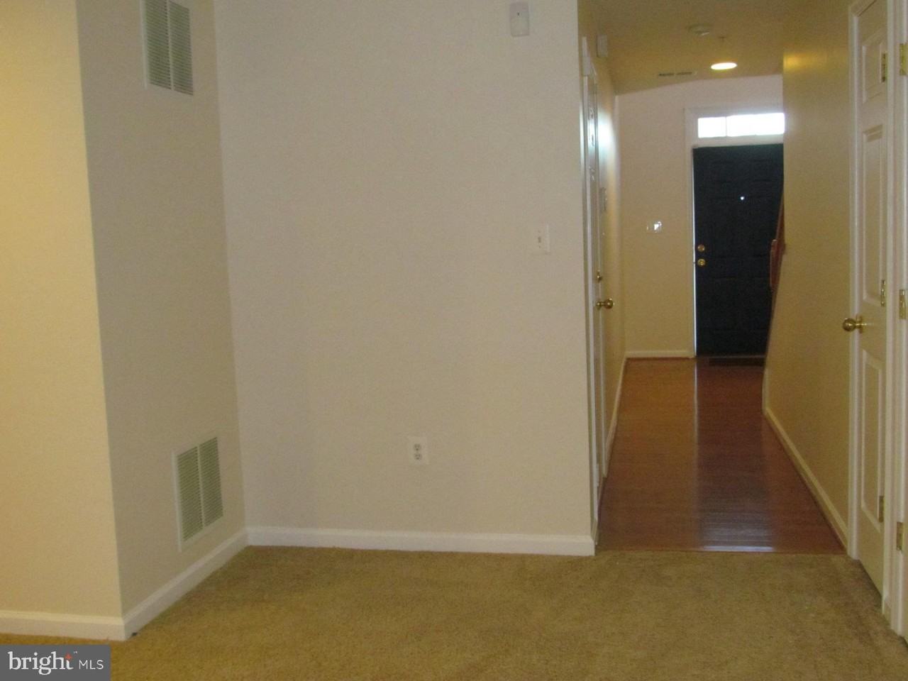 46010 Saltmarsh Dr - Photo 4 of 22