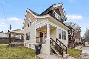 featured image of 1463 Baldwin St