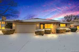 featured image of 640 Cumberland St