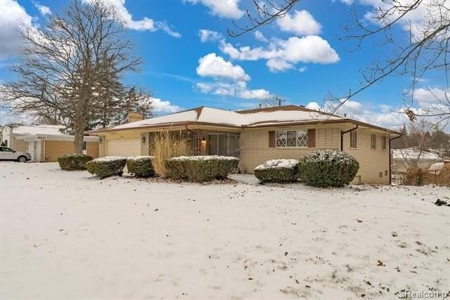 640 Cumberland St - Photo 4 of 34