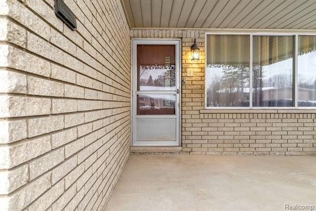 640 Cumberland St - Photo 6 of 34