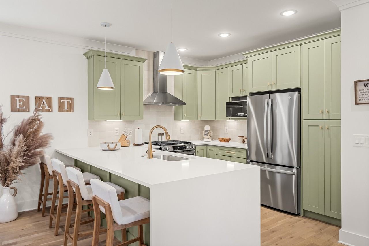 5011C Illinois Ave - Photo 6 of 34