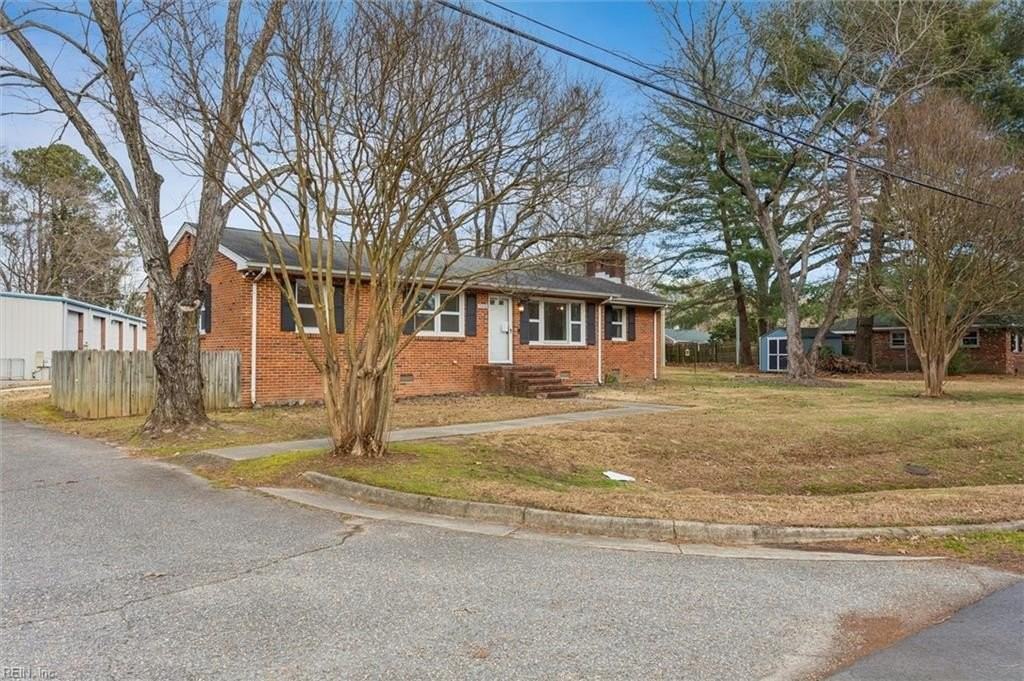 5590 Mooretown Rd - Photo 2 of 31