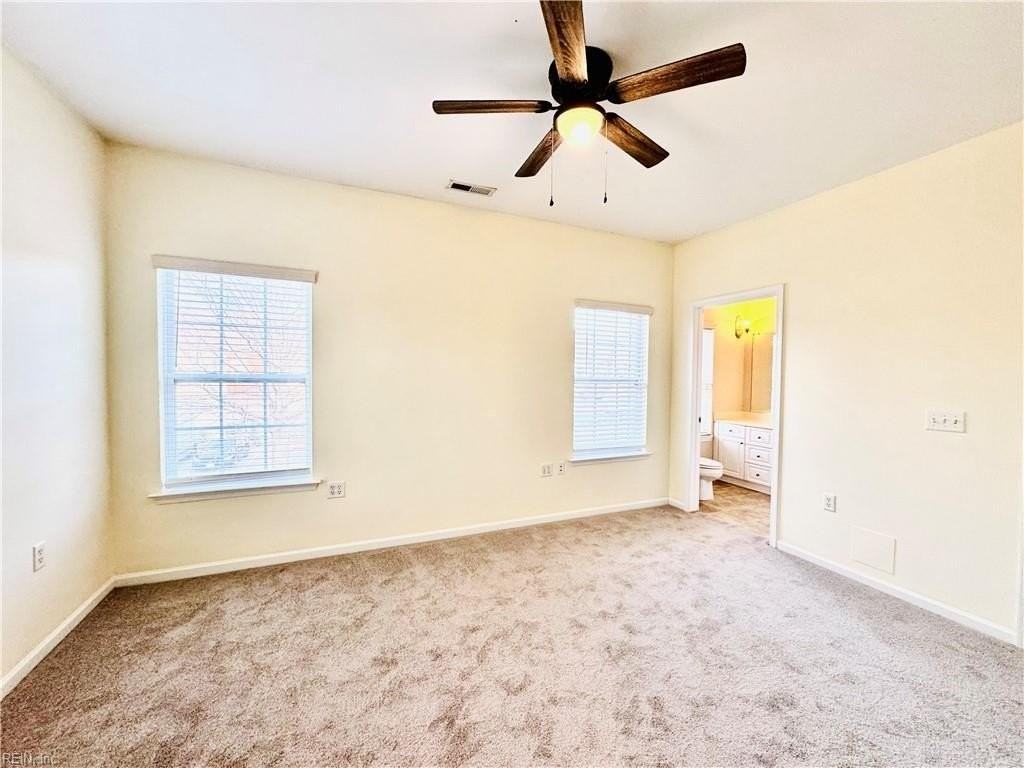 1017 Farrcroft Way - Photo 5 of 22