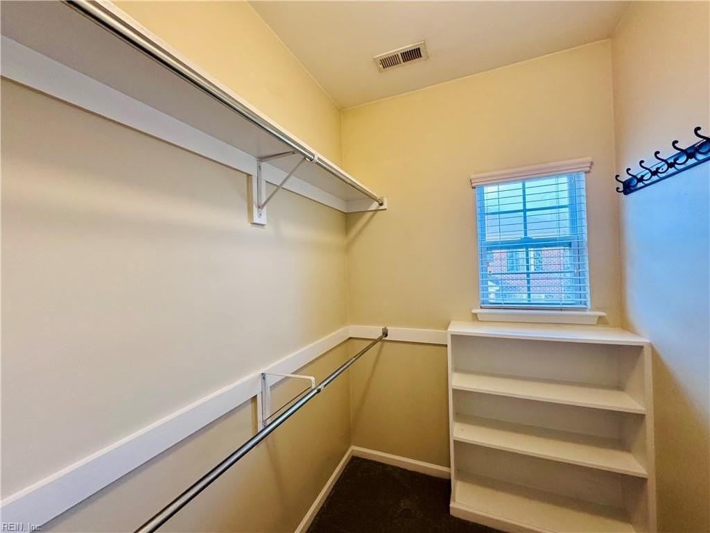 1017 Farrcroft Way - Photo 6 of 22