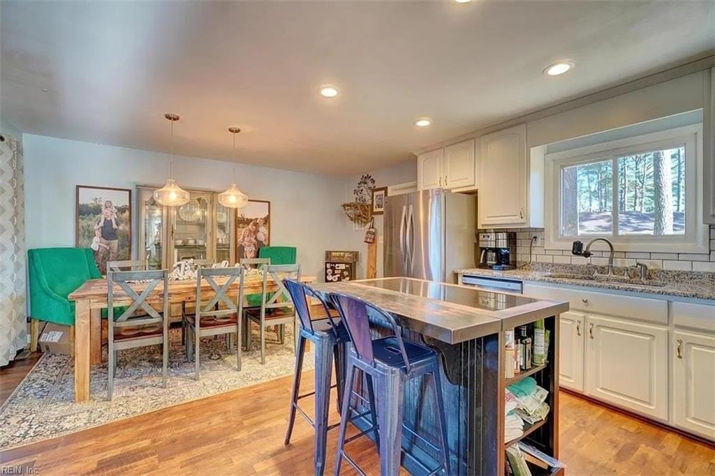 700 Montebello Cir - Photo 4 of 21