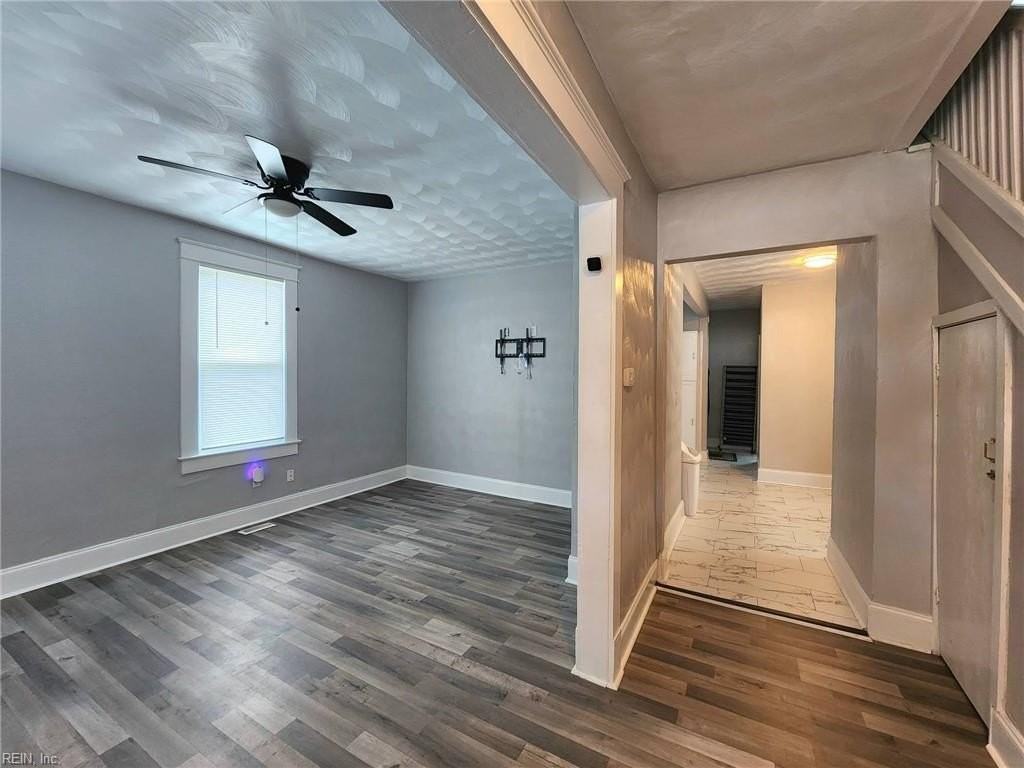 3605 Killam Ave - Photo 6 of 11