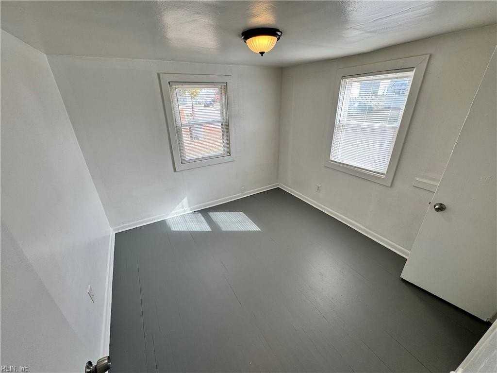 100 W Cummings Ave #A - Photo 7 of 12