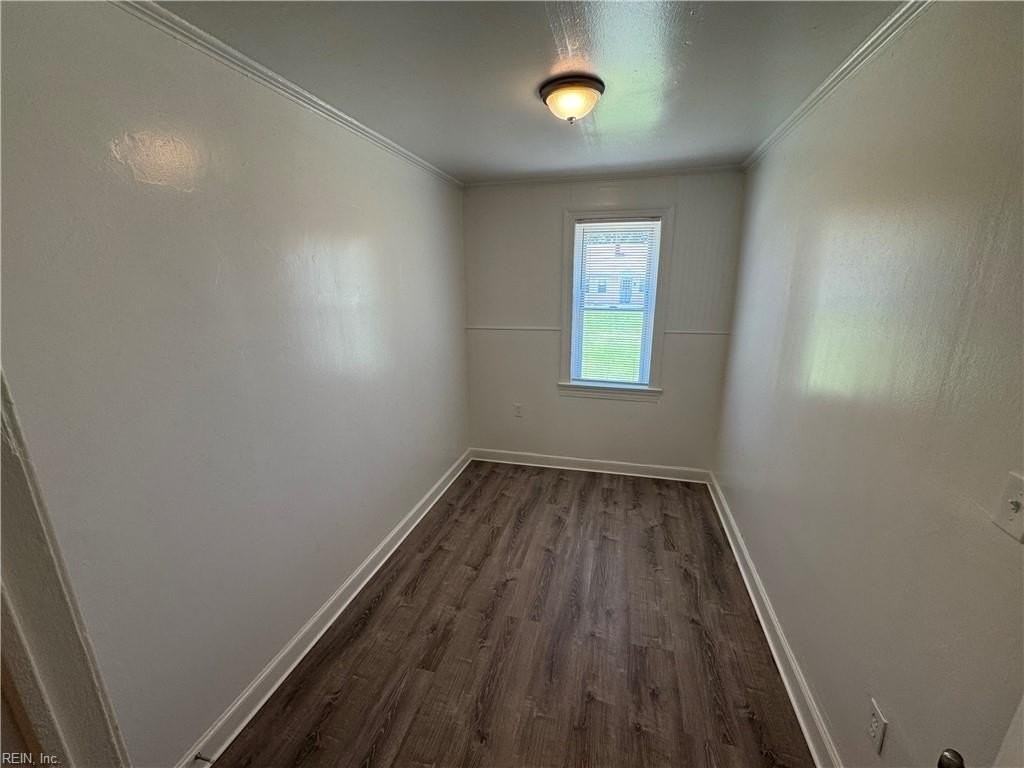 1671 Anne St #6 - Photo 6 of 10