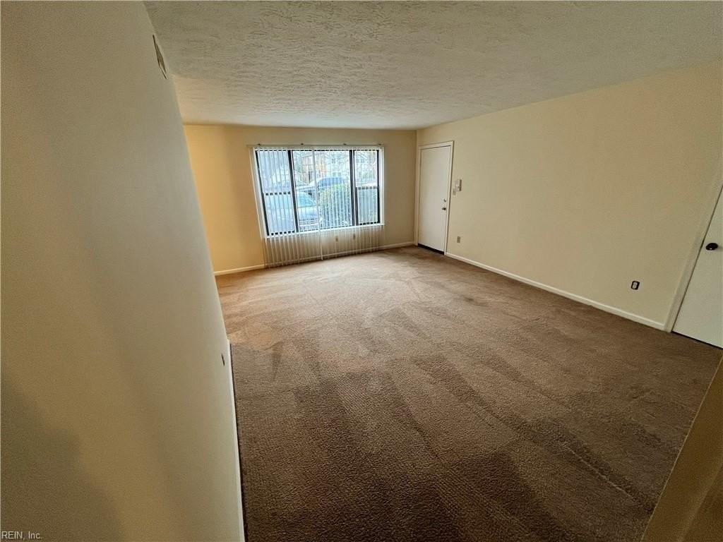 202 N Mallory St #F - Photo 2 of 13