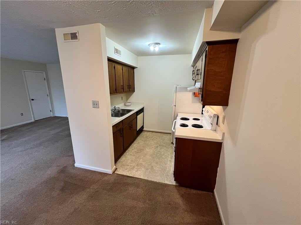 202 N Mallory St #F - Photo 4 of 13