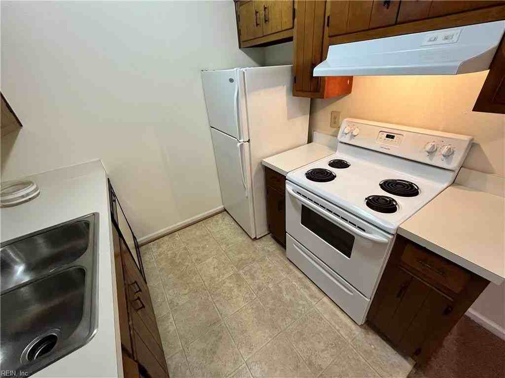 202 N Mallory St #F - Photo 5 of 13