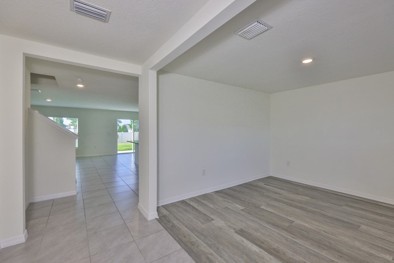 12159 Kingsley Trl - Photo 6 of 42