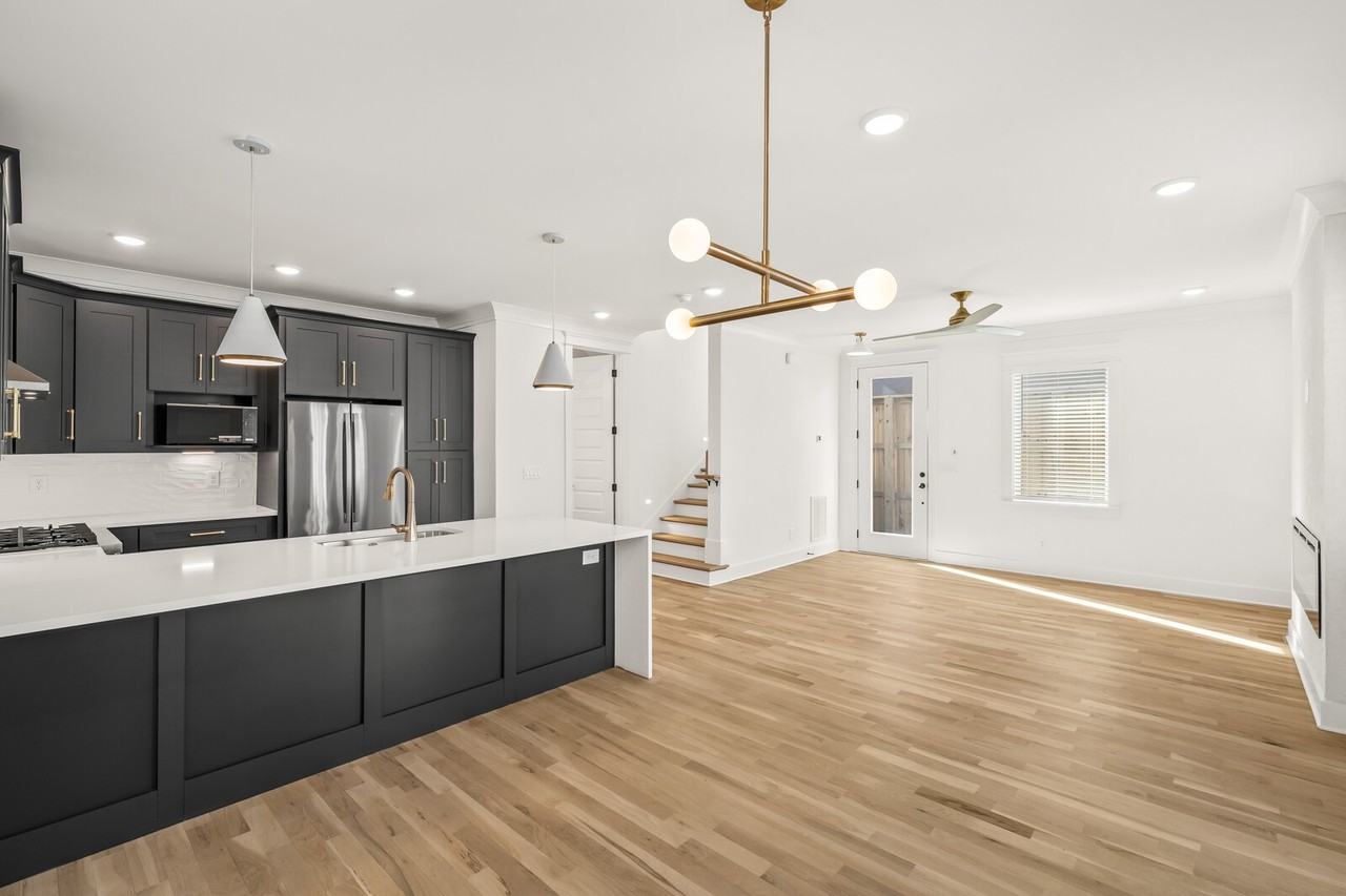 5011A Illinois Ave - Photo 3 of 30