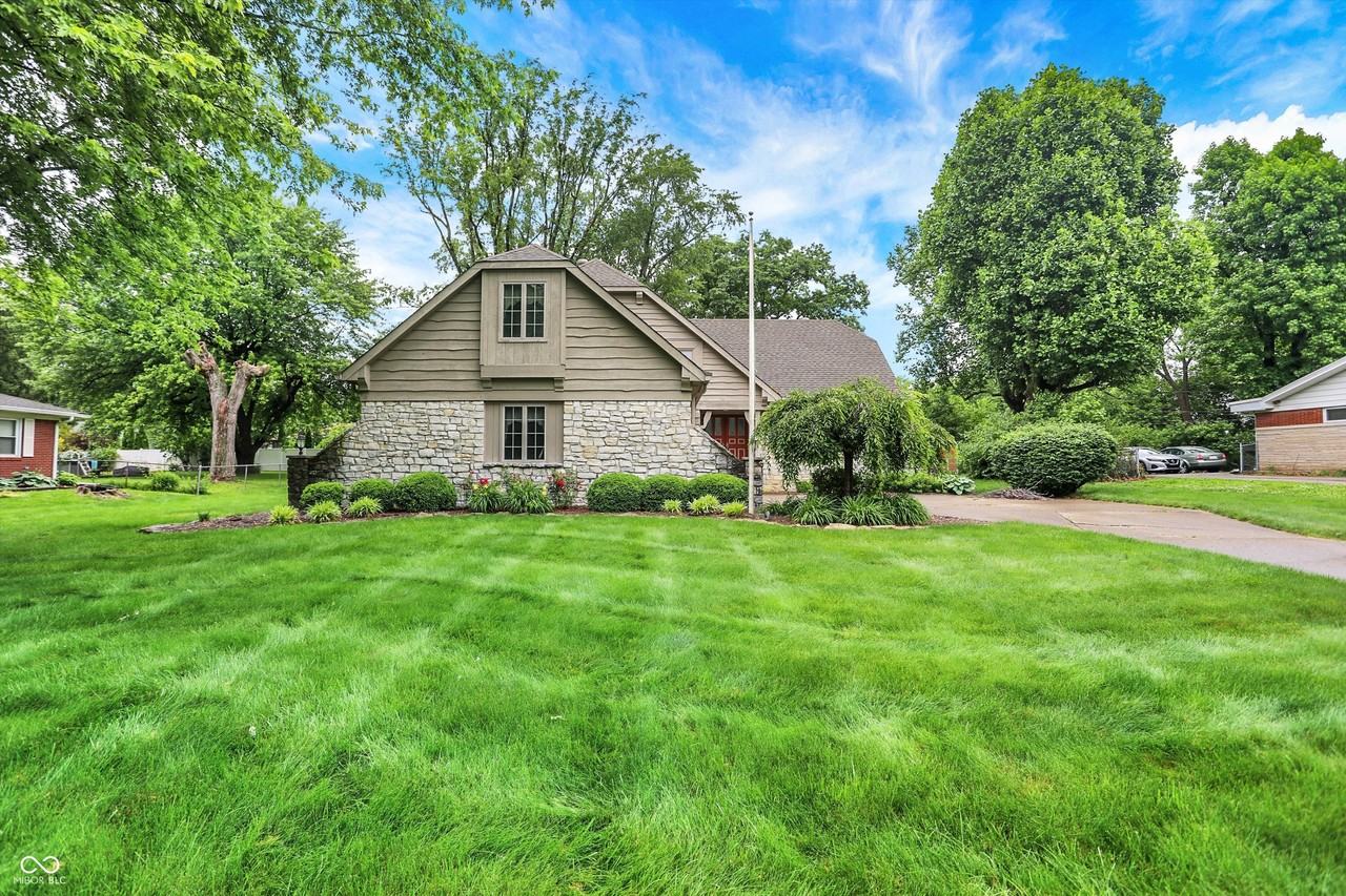 116 Bennington Rd - Photo 2 of 22