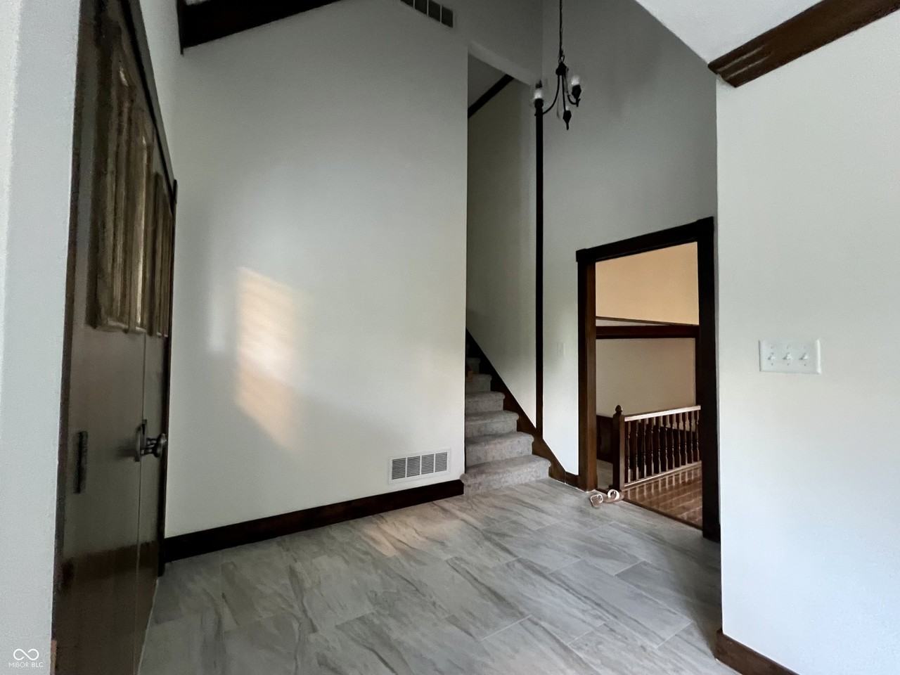 116 Bennington Rd - Photo 7 of 22