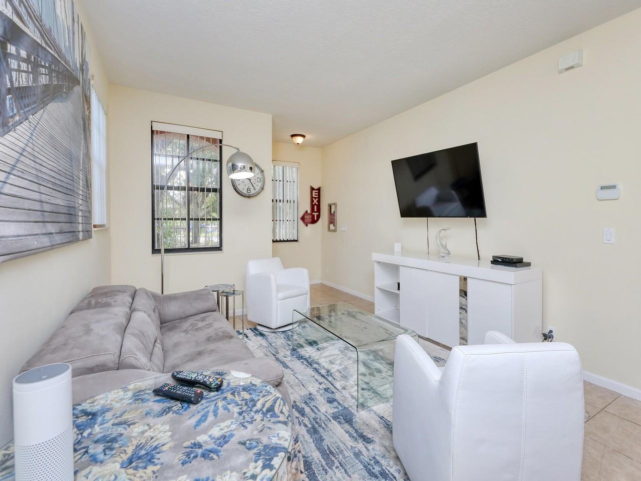 102 E Astor Cir - Photo 6 of 29