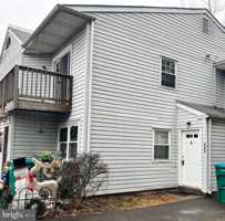 featured image of 737 Timber Ln