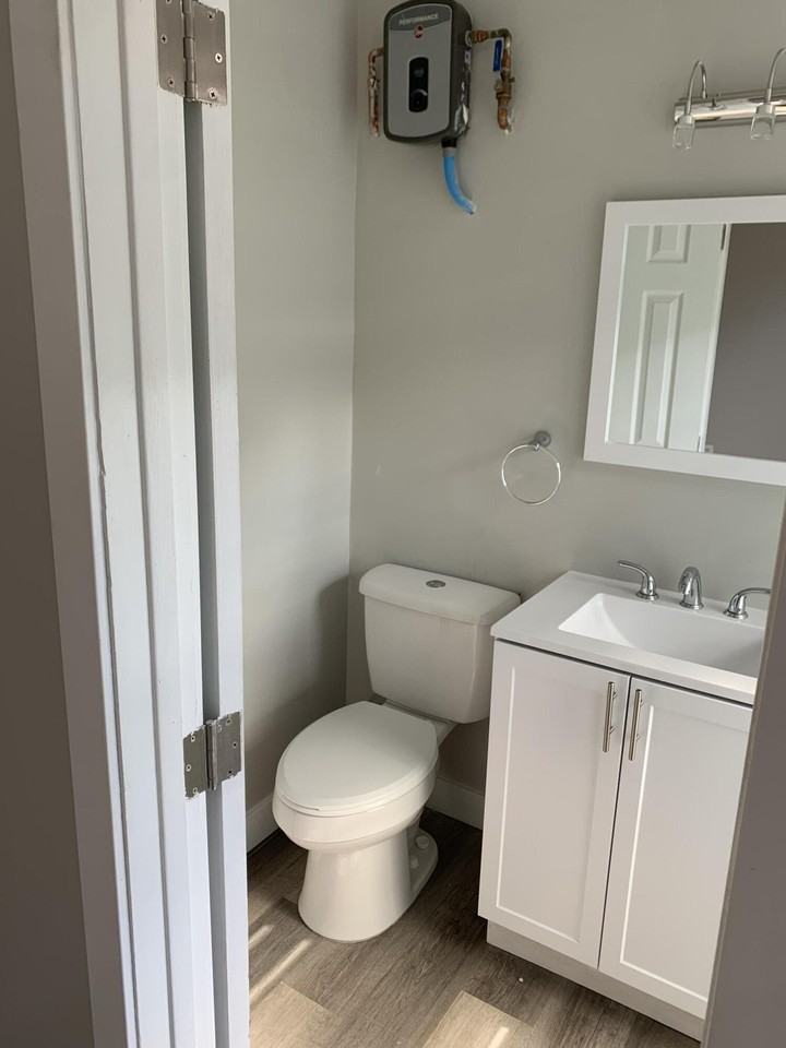 321 N J St #1 - Photo 6 of 8