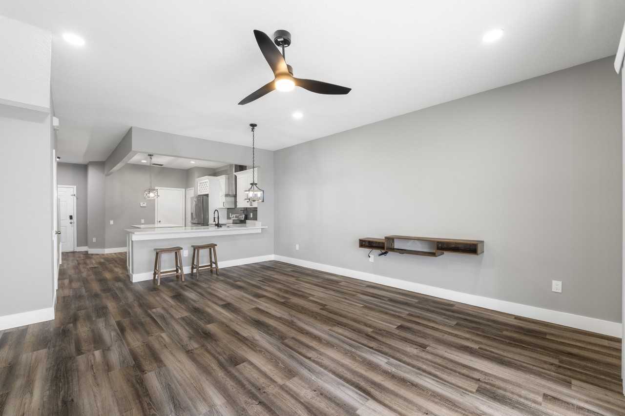 26532 Castleview Way - Photo 5 of 33