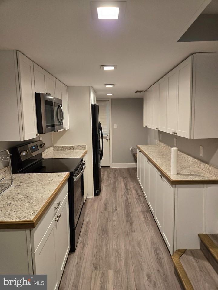 24170 John Cameron Way - Photo 3 of 10