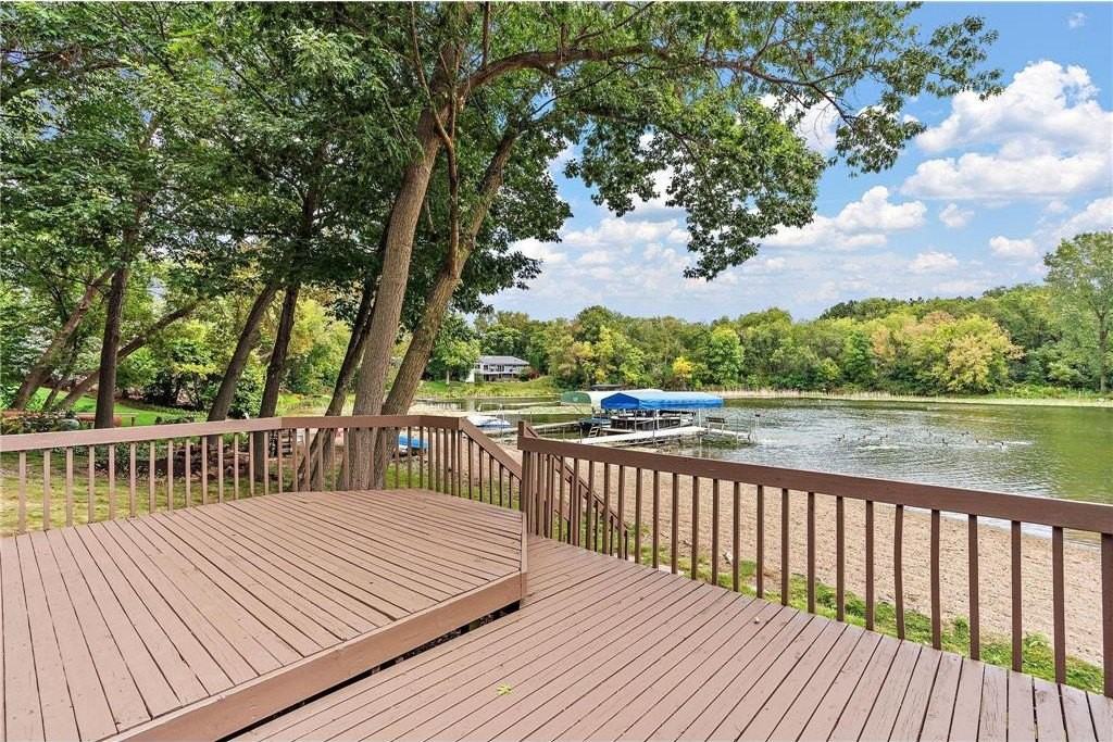 12060 48th Ave N - Photo 5 of 49