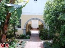 9066 Shoreham Dr - Photo 1 of 1