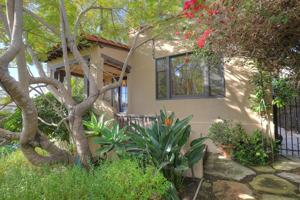 featured image of 1423 Alta Vista Rd