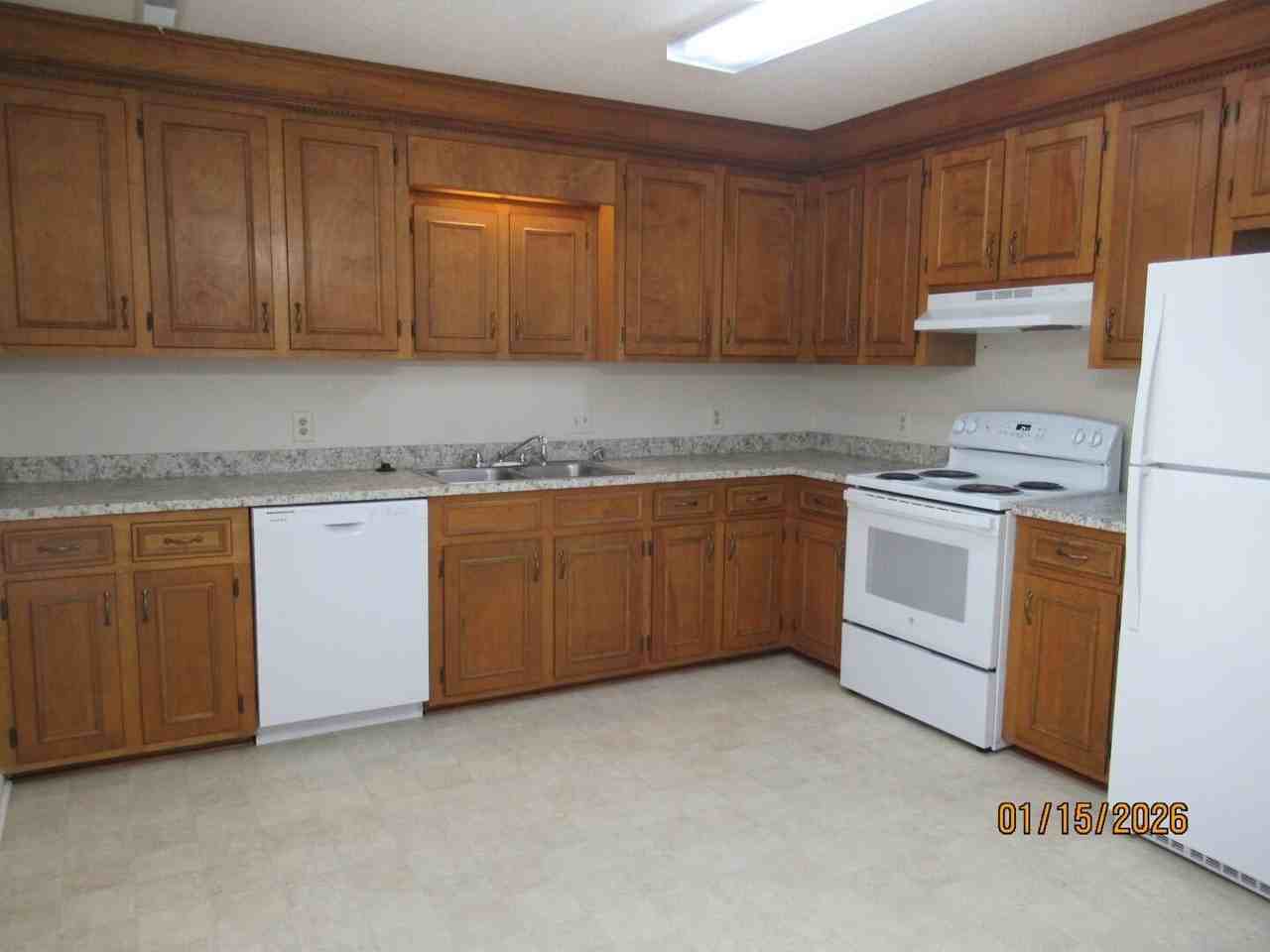 192 Gertrude Dr - Photo 5 of 15