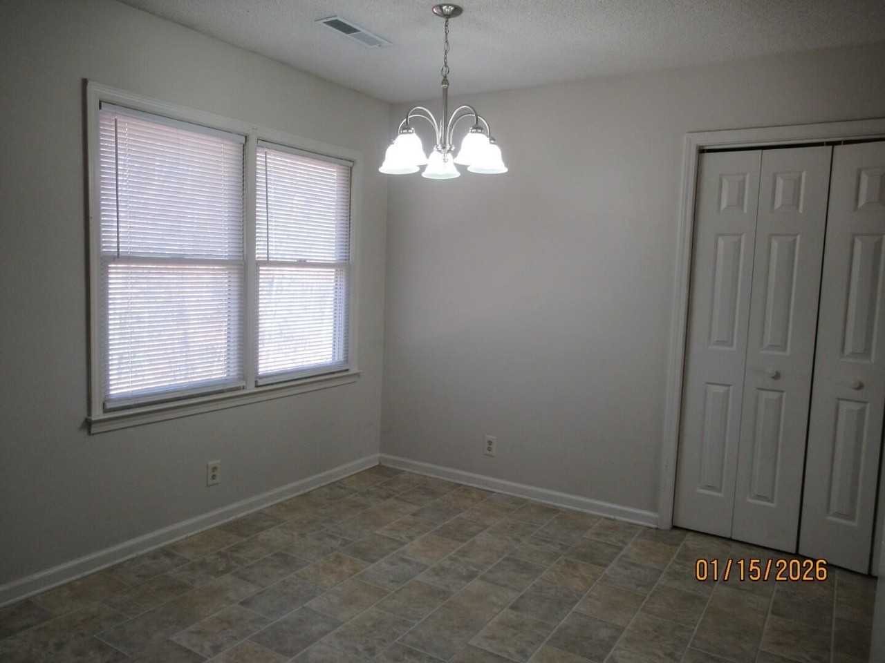 174 Gertrude Dr - Photo 6 of 17