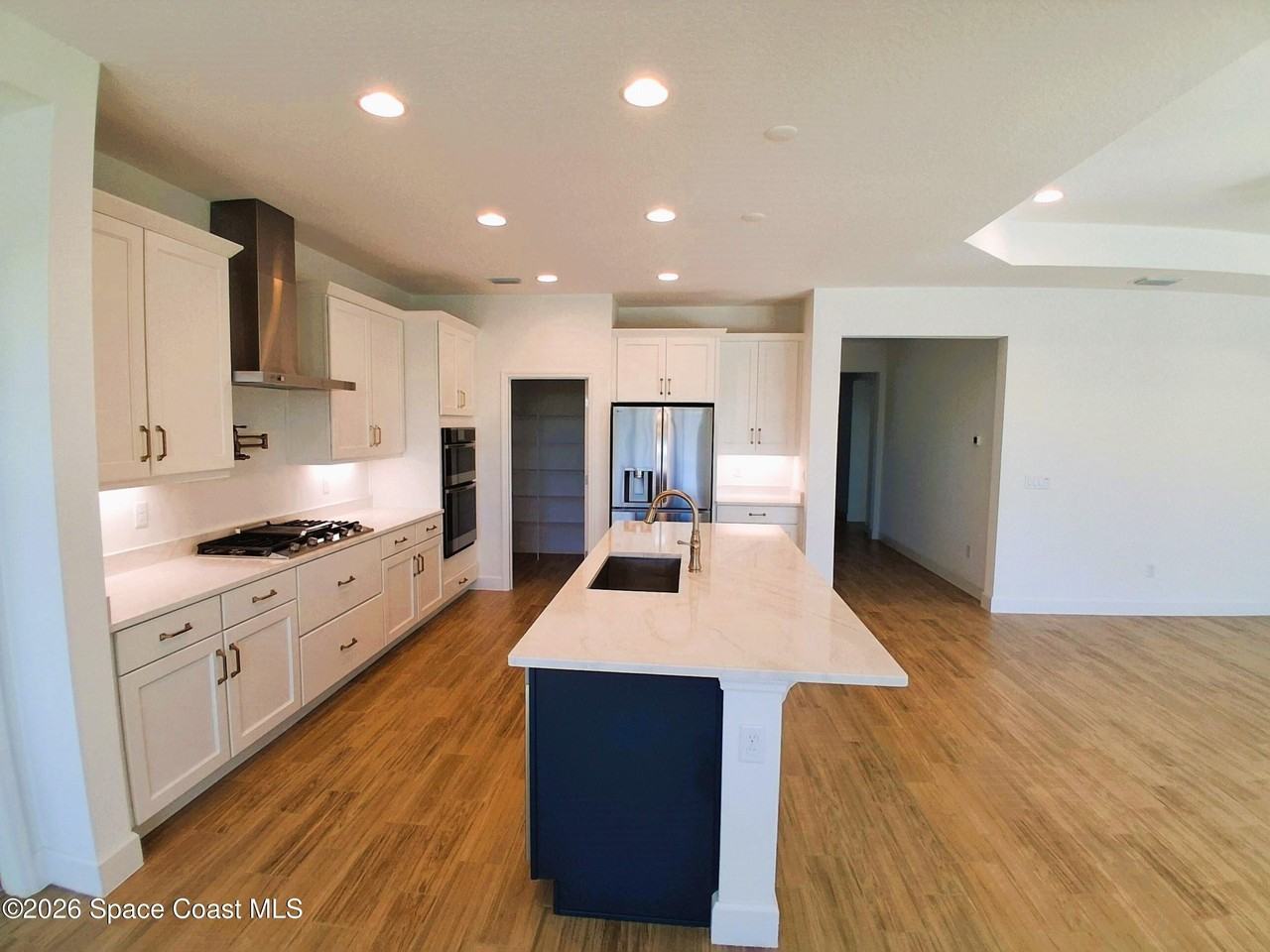 9292 Machin Pl - Photo 5 of 41