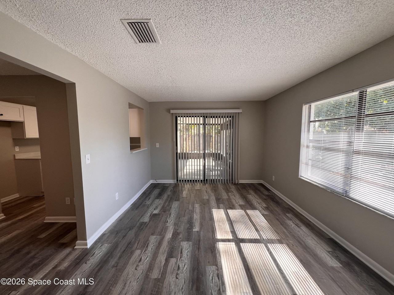 1456 Reed St Nw - Photo 4 of 19