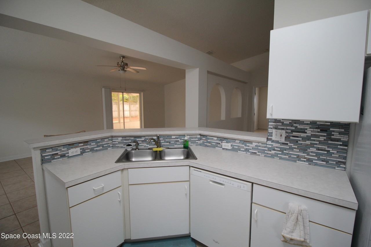 3133 Cauthen Creek Dr - Photo 6 of 15