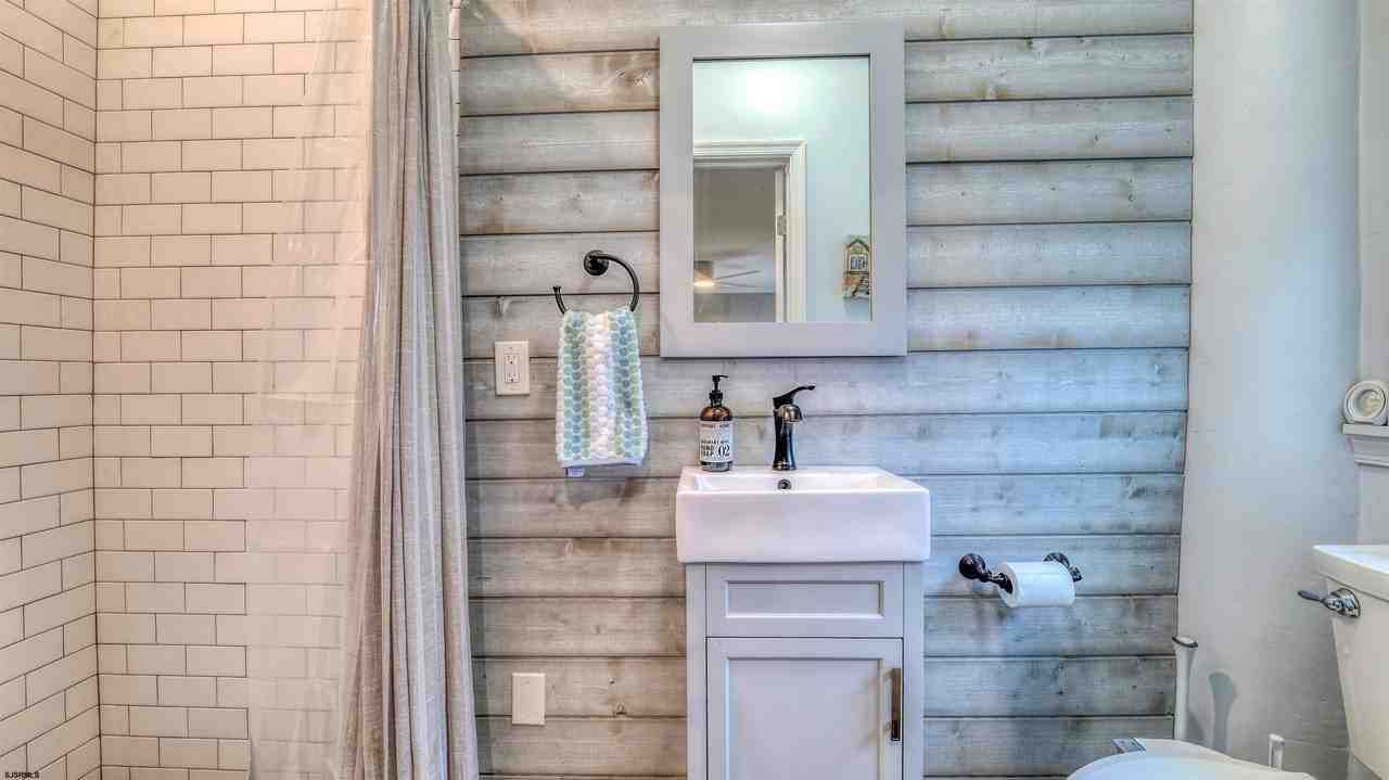 120 N Newport Ave - Photo 7 of 29