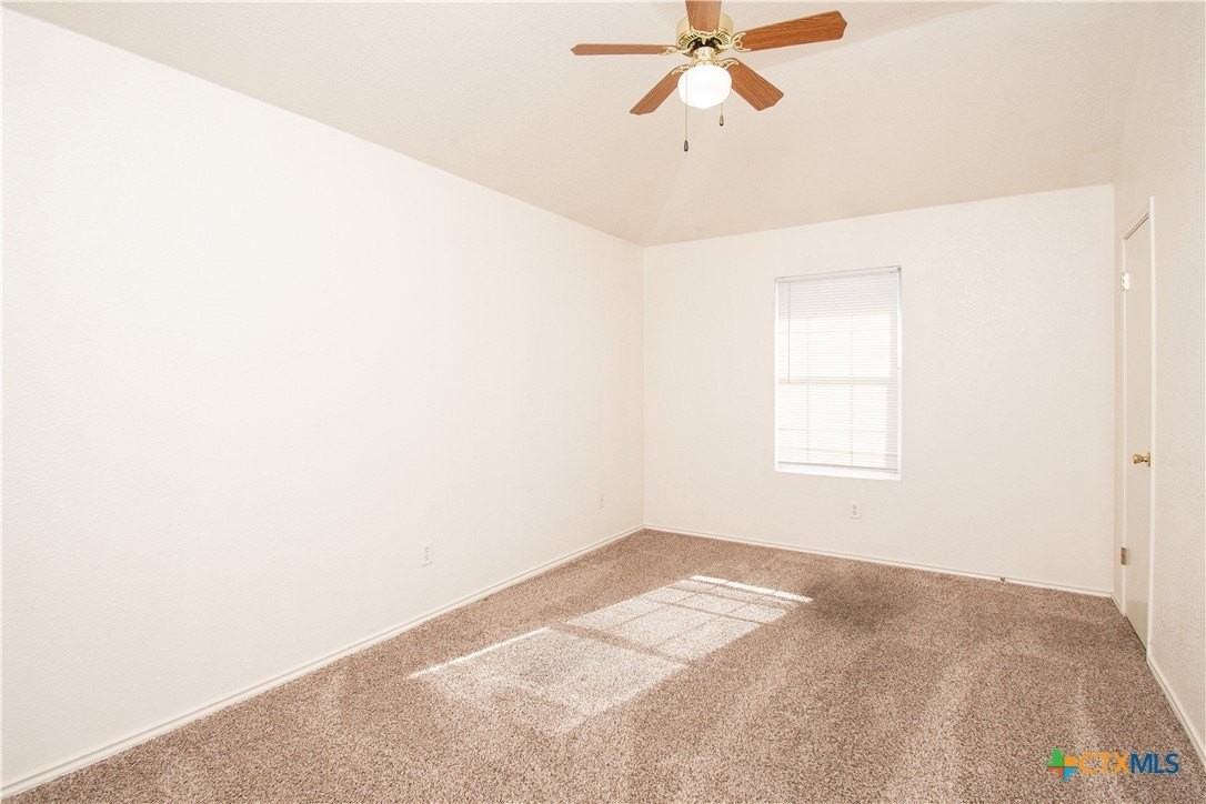 4003 Pilgram Dr Apt D #D - Photo 6 of 13