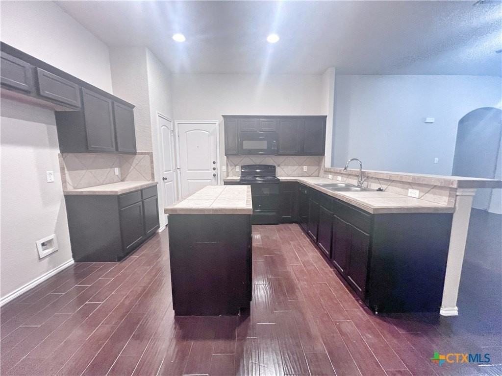 569 Creekside Cir Unit 569 #569 - Photo 3 of 14