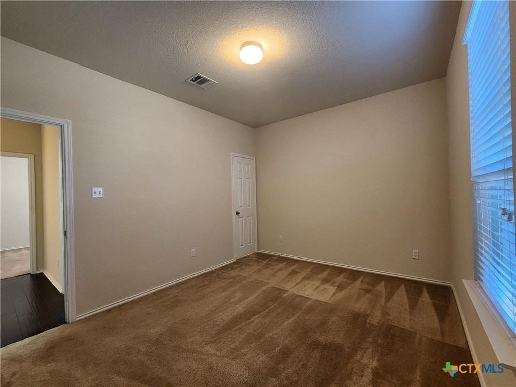 5822 Hopkins Dr - Photo 3 of 32