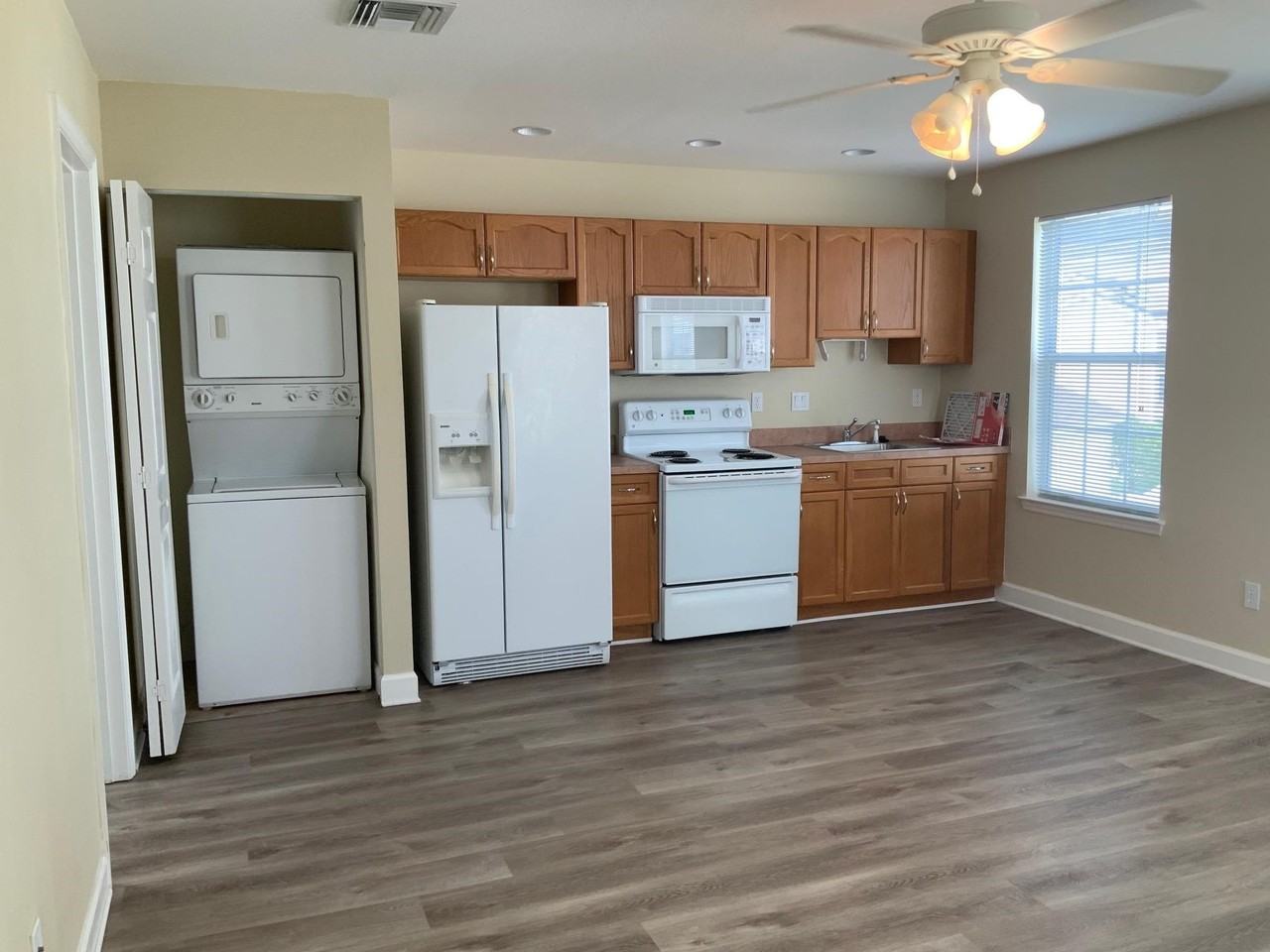 4039-1 Swift Way Unit 17 #17 - Photo 3 of 16