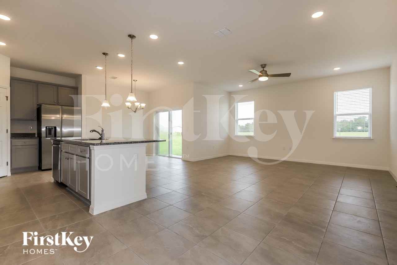 608 Crown Rose Dr - Photo 3 of 16