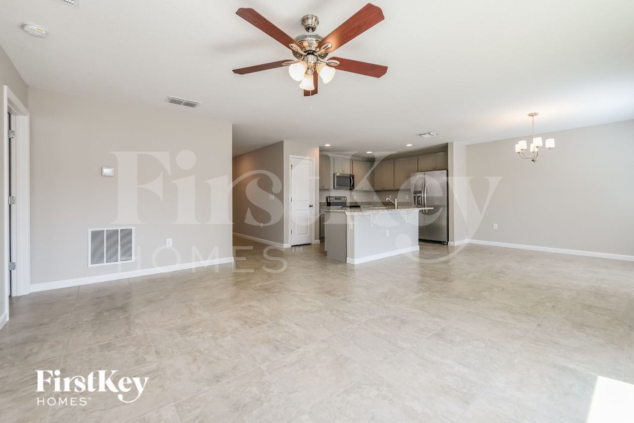 168 Southern Breeze Loop - Photo 4 of 15