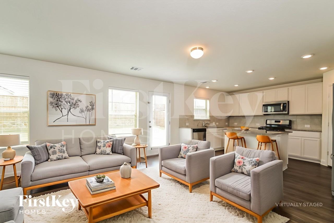 2628 Warren Ln - Photo 6 of 18