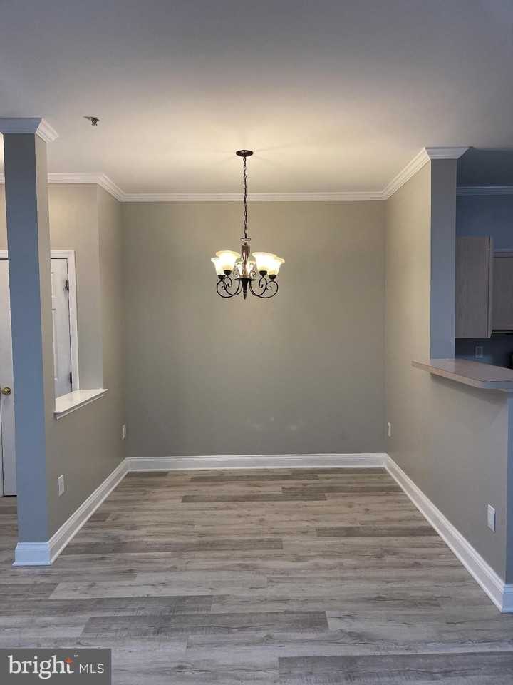 831 Herring Creek Ct - Photo 4 of 28