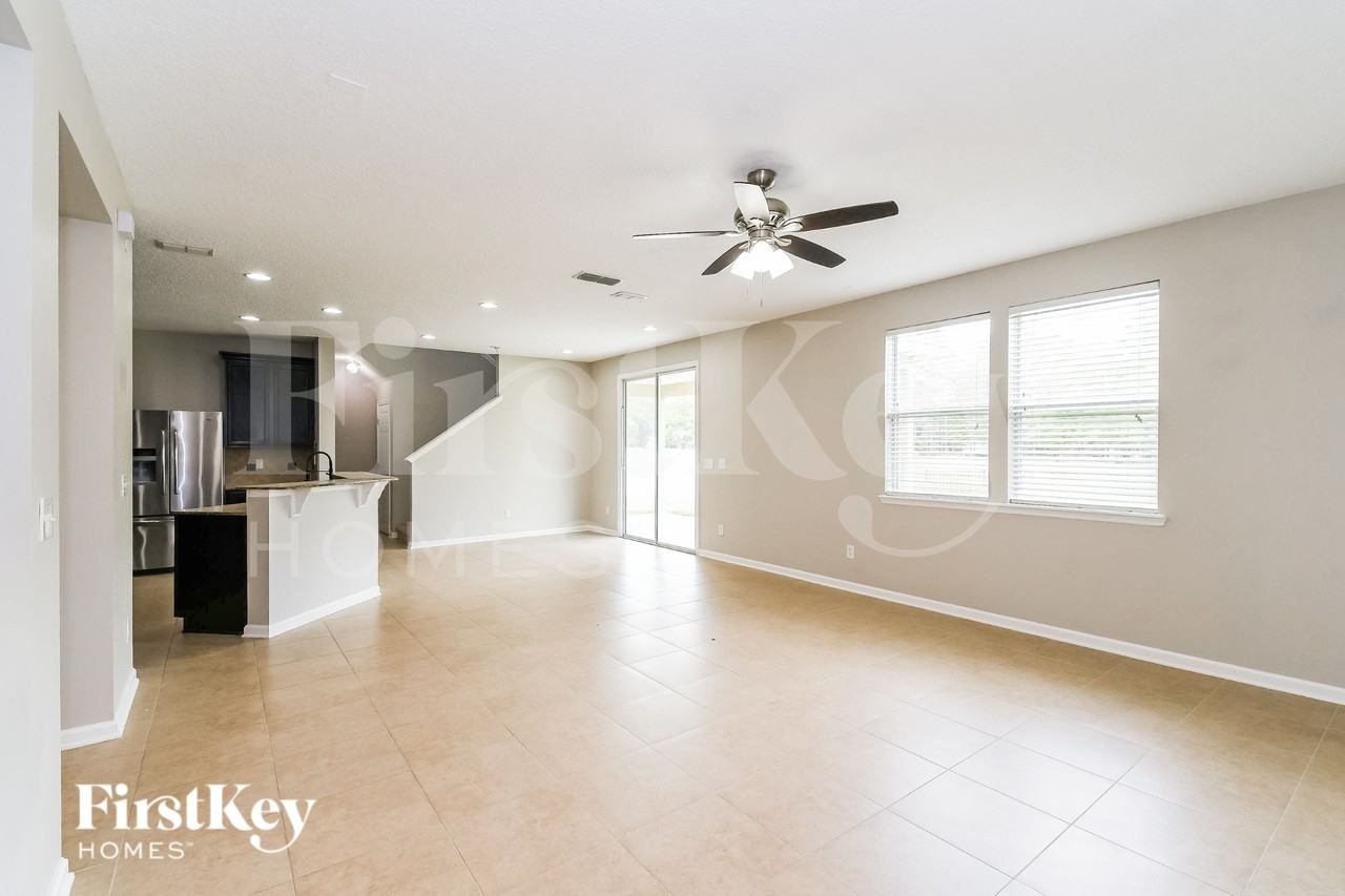 4500 Oak Moss Loop - Photo 3 of 15