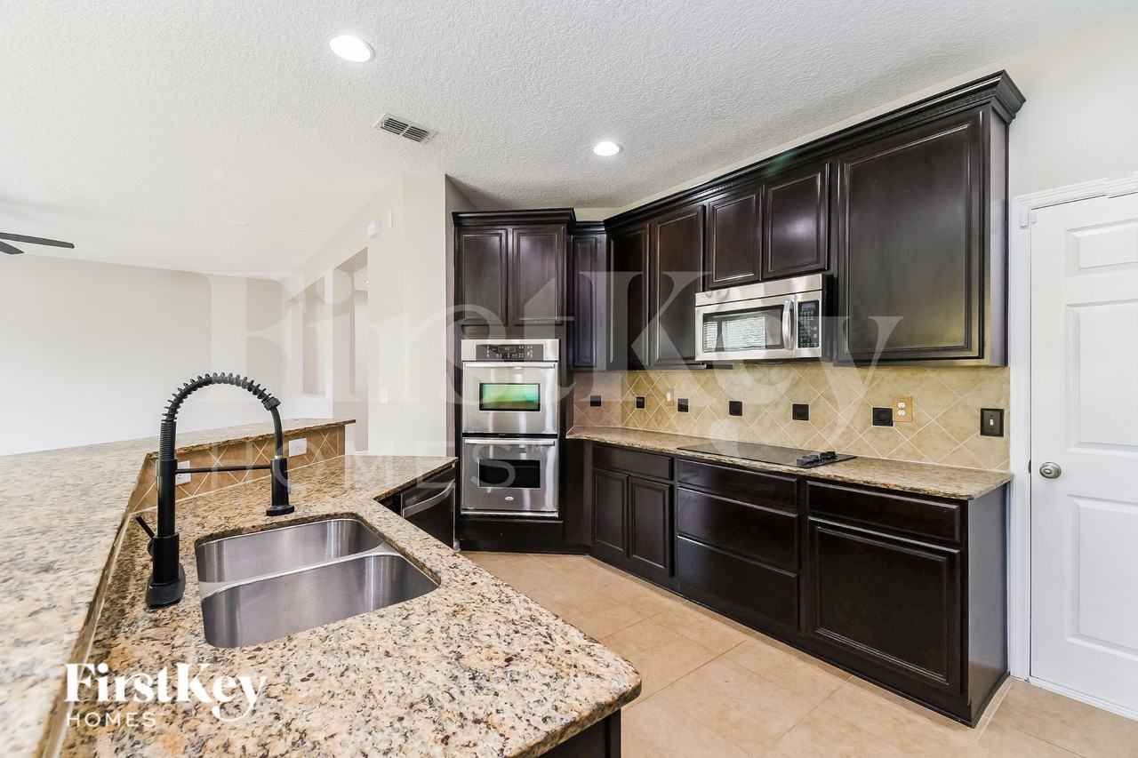 4500 Oak Moss Loop - Photo 5 of 15