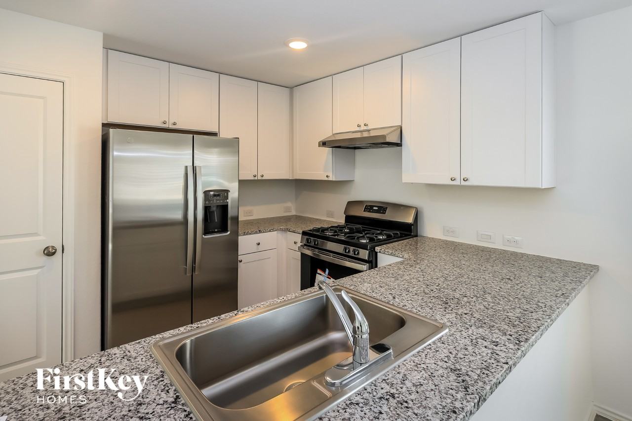 13811 Haystack Rdg - Photo 4 of 14