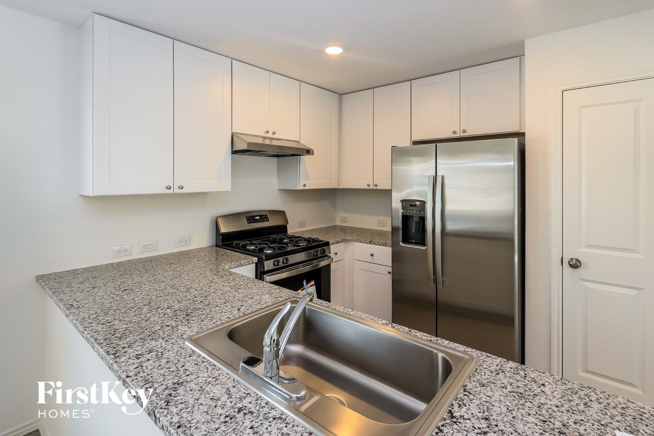 13811 Haystack Rdg - Photo 5 of 14