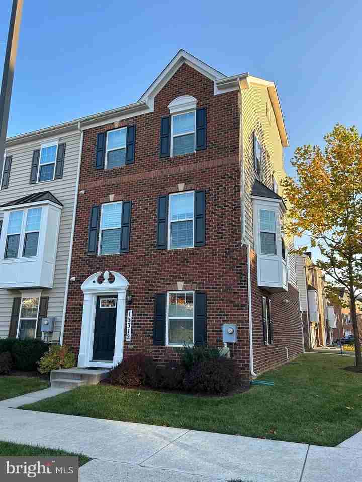 13312 Waterford Hills Blvd - Photo 2 of 33